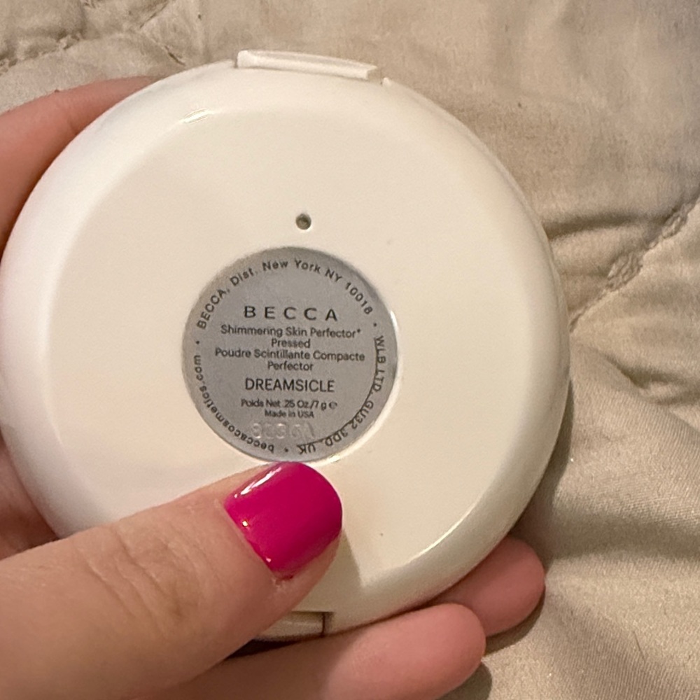 BECCA Dreamsicle Shimmering Skin Perfector Compact